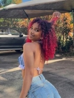 Mila's profile, a single 26-year-old a woman in Antsiranana