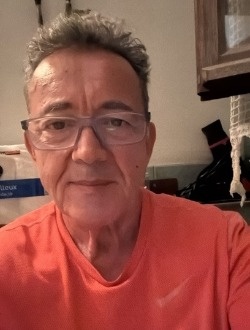Nak's profile, a single 62-year-old a man in Agen