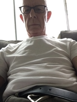 Amedee's profile, a single -25-year-old a man in Montréal-Est