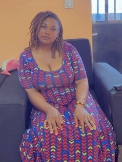 Laurentine Mauricette's profile, a single 36-year-old a woman in Yaoundé
