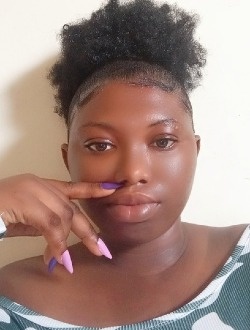 Rose's profile, a single 23-year-old a woman in Lomé