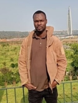 Kim's profile, a single 34-year-old a man in Adar-n-Tighoumaz