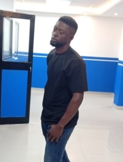 Marc Arnauld's profile, a single 30-year-old a man in Douala