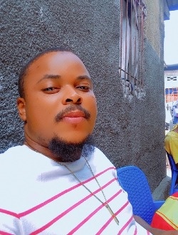 Yann's profile, a single 29-year-old a man in Kinshasa
