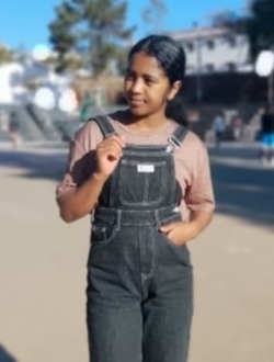 Hasina's profile, a single 26-year-old a woman in Fianarantsoa
