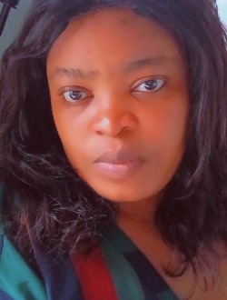 Karine's profile, a single 35-year-old a woman in Douala