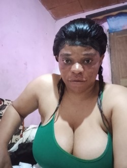Christelle's profile, a single 37-year-old a woman in Ababita