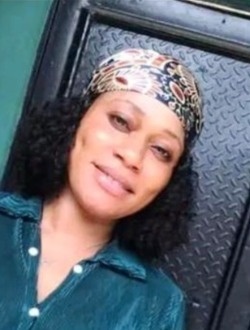 Roxy's profile, a single 37-year-old a woman in Lagos