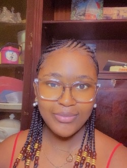 Arielle's profile, a single 22-year-old a woman in Bonanjo