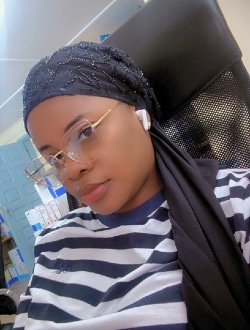 Brunel's profile, a single 28-year-old a woman in Moanda