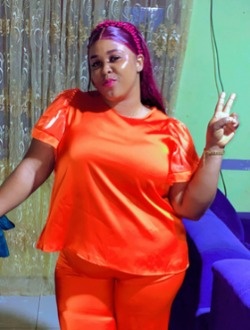 Morelle's profile, a single 29-year-old a woman in Douala