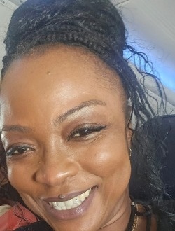 Eva's profile, a single 50-year-old a woman in Denderleeuw