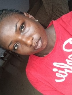 Marlène's profile, a single 24-year-old a woman in Yaoundé