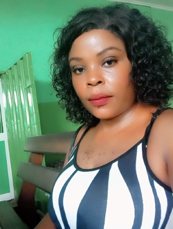 Reine's profile, a single 32-year-old a woman in Brazzaville