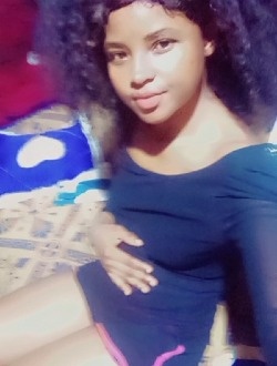 Davila's profile, a single 26-year-old a woman in Afanoya