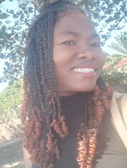 Ricah Fluance's profile, a single 35-year-old a woman in Vatomandry
