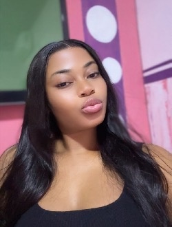 Sarah's profile, a single 21-year-old a woman in Petit Abidjan-Youkou