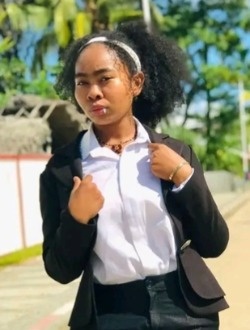 Malady's profile, a single 23-year-old a woman in Toamasina
