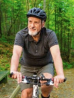 Albert's profile, a single 65-year-old a man in Prévost