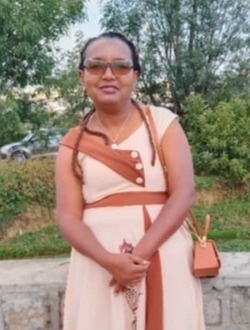Laurence's profile, a single 44-year-old a woman in Antananarivo