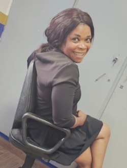 Alphonsine's profile, a single 38-year-old a woman in Yaoundé