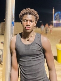 Abu's profile, a single 25-year-old a man in Dakar
