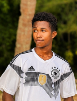Bryan's profile, a single 20-year-old a man in Antsiranana