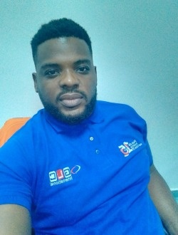 Paulin Kamga's profile, a single 37-year-old a man in Douala