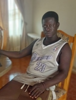 Naro's profile, a single 32-year-old a man in Alexandra