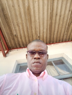 Jonas's profile, a single 41-year-old a man in Kinshasa