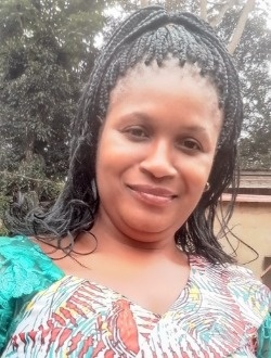 Salamatou's profile, a single 35-year-old a woman in Douala