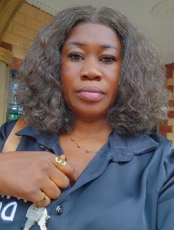 Lorenda's profile, a single 37-year-old a woman in Yaoundé