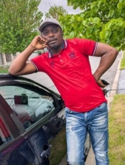 Arnaud's profile, a single 41-year-old a man in Salaberry-de-Valleyfield