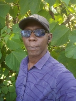 Mamadou's profile, a single 45-year-old a man in Ziguinchor