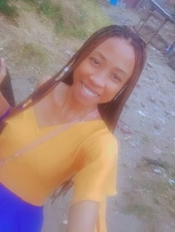 Juvarelle's profile, a single 20-year-old a woman in Brazzaville