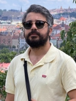 Oussama's profile, a single 35-year-old a man in Casablanca