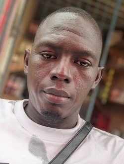 Joss's profile, a single 29-year-old a man in Douala
