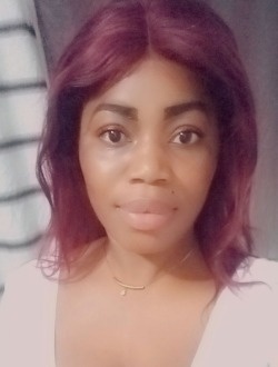 Fleurs's profile, a single 31-year-old a woman in Abakro