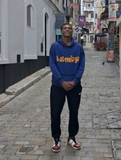 Reda's profile, a single 23-year-old a man in Casablanca