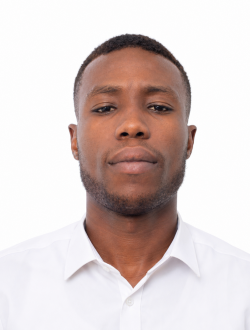 David's profile, a single 32-year-old a man in Cocody
