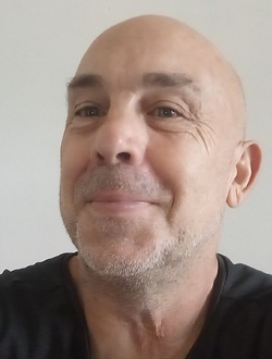 Eric's profile, a single 64-year-old a man in Yaoundé