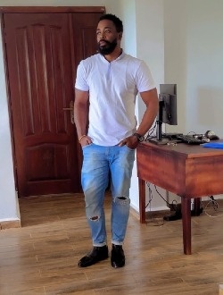 profile picture 0