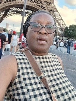 Colette's profile, a single 56-year-old a woman in Bois-Colombes
