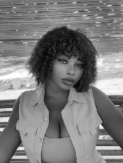 Stephy's profile, a single 25-year-old a woman in Boua