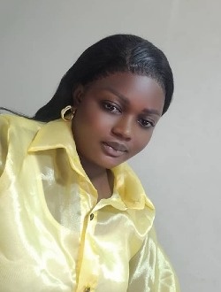 Christine Otshumba's profile, a single 29-year-old a woman in Kinshasa