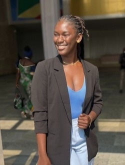 Fatou's profile, a single 26-year-old a woman in Brazzaville