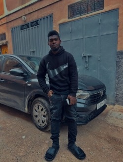 Franck's profile, a single 28-year-old a man in 'Açaçda