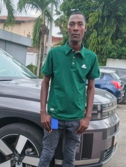 Guy Didier's profile, a single 34-year-old a man in Abidjan