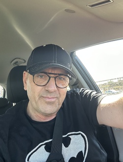 profile picture 0
