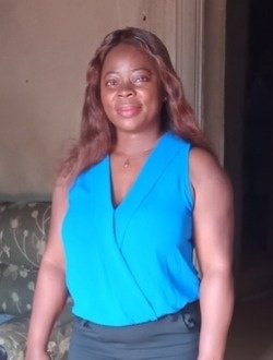 Yvonne's profile, a single 43-year-old a woman in Abono